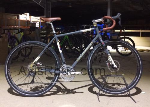 Holdsworth Stelvio fiche technique et avis